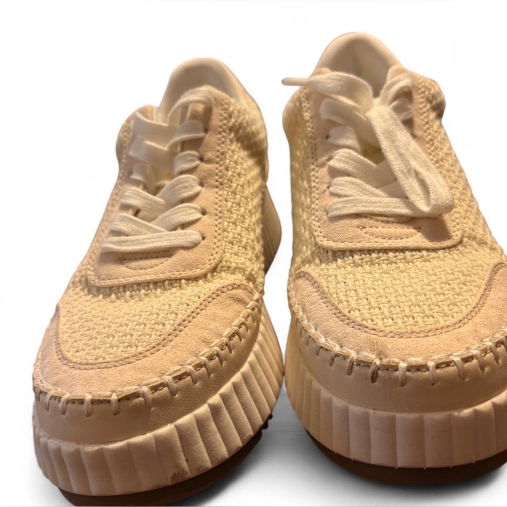 Universal Thread Cream Sneakers